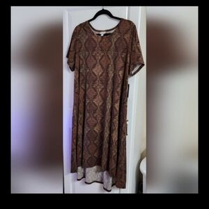 #313-Lularoe Carly, NWT